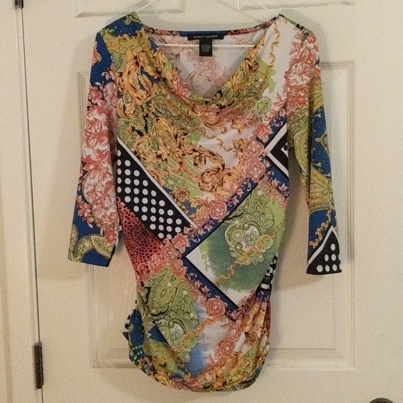 2/$10 Mason Thomas top - Picture 1 of 4